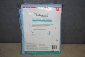lot 128 image: Cardinal Health Reusable Underpad 36 x 54