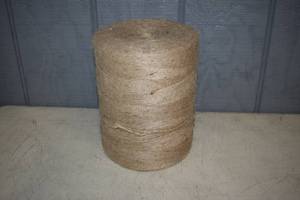 lot 154 image: 9 Pound Spool Hemp Twine