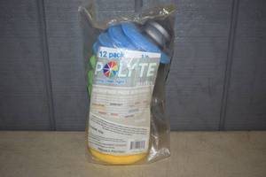 lot 177 image: 12 Pack Polylite Microfiber Pads with Handle