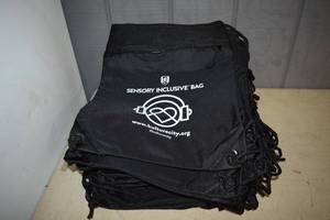lot 293 image: 25 Padded Draw String Back Packs