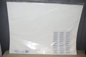 lot 352 image: 25 Sheets Strathmore Cold Press Water Color Paper 22 x 30