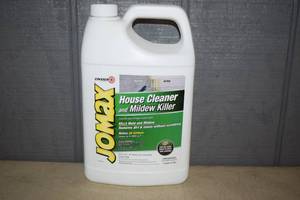 lot 202 image: Gallon Jomax House Cleaner and Mildew Killer