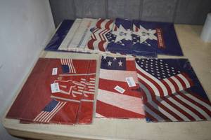 lot 374 image: 10 Patriotic 4th of July Double Sided Burlap Garden Flags 12.5 x 18.5