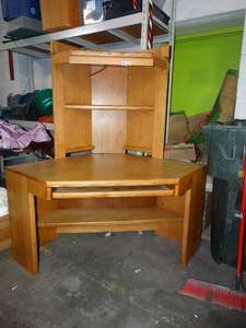 lot 3120 image: Awesome solid wood corner desk- 2 pc unit w keyboard slide