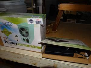 lot 3094 image: Allied 350 W power supply in box & Slim USB external floppy disc drive