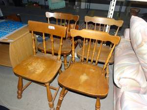 lot 3098 image: 4 wooden dining chairs