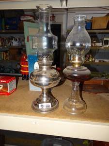 lot 3099 image: 2 vintage oil lamps
