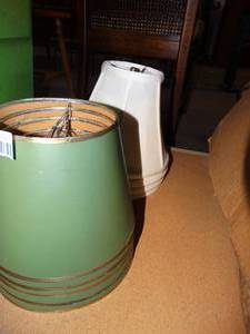 lot 3061 image: Several small lamp shades