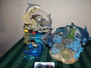 lot 3039 image: Dolphin collectibles