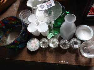 lot 2934 image: Lot of kitchenware & decor
