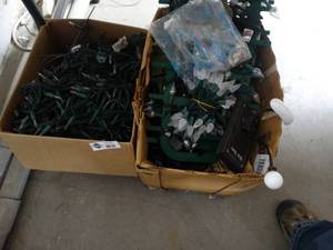 lot 2939 image: 2 boxes of Christmas lights