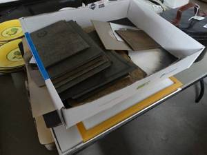 lot 2943 image: Various photos & misc.