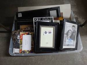 lot 2948 image: Lot of various photo frames