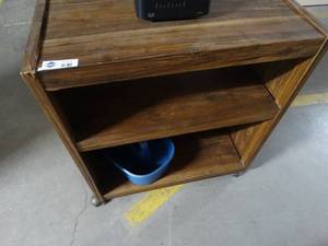 lot 2966 image: Microwave cart w shelves