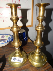 lot 2792 image: Pair of large brass candle sticks