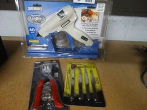 lot 2800 image: New cordless hot glue gun snap fastener kit tweezer set