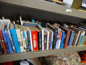 lot 2813 image: Lot of assorted books