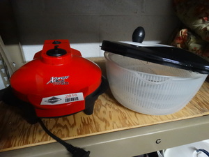 lot 2816 image: Cuisinart spinner & Xpress redi set go cooker
