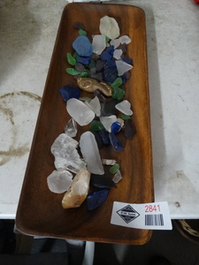 lot 2841 image: Lot of various crystals & rocks