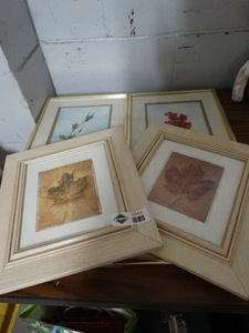 lot 2844 image: Framed prints & wall art