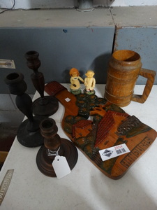 lot 2854 image: Home decor lot