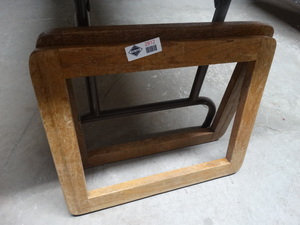 lot 2912 image: Solid wood frames