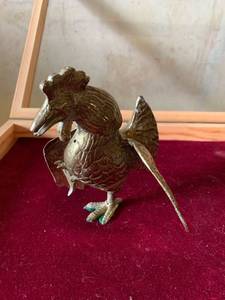 lot 6285 image: Vintage Brass Rooster Figure