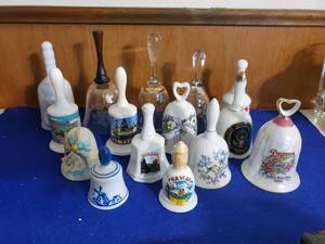 lot 6303 image: Lot of 15 Collectible Belles
