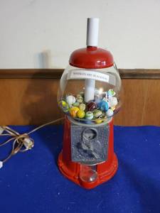 lot 6311 image: Vintage Carousel Gumball Lamp