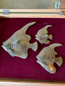lot 6329 image: Three Brass Fish Wall Hangings
