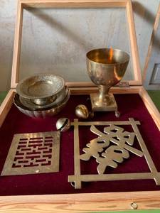 lot 6337 image: Lot of Brass Items