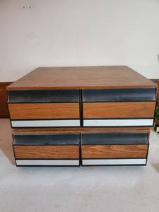 lot 6424 image: Lot of VHS Educational Documenteries & Movies
