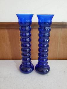 lot 6427 image: Lot of 2 Cobalt Vases
