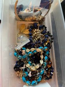 lot 7721 image: Lot of Necklaces and Bag of Parts