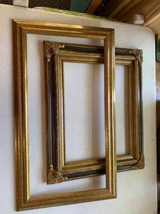 lot 7756 image: Pair of Nice Frames