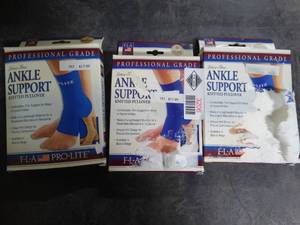 lot 3206 image: Lot of 3 FLA ProLite Ankle Support Knitted Pullover- Size Small