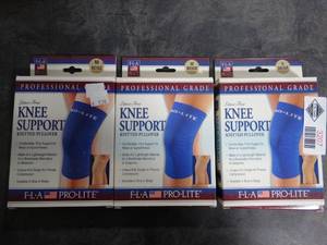 lot 3207 image: Lot of 3 FLA ProLite Knee Support Knitted Pullover - 2 Size Medium and 1 Size Small