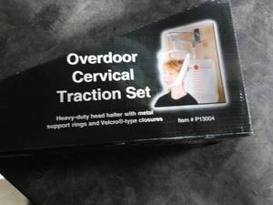 lot 3222 image: Overdoor Cervical Traction Set