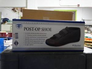 lot 3339 image: Fla Orthopedics Post Op Shoe - Size XL