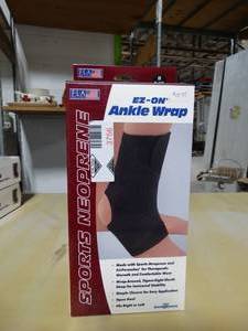 lot 3753 image: Sports Neoprene EZ-ON Ankle Wrap - Size Medium