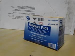 lot 3775 image: Lot of Invacare Abdominal Pads