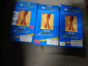 lot 3778 image: Lot of 3 ITA-MED Knee High Socks - Compression (20-30mmHg) Size Medium