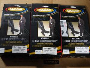 lot 3777 image: Lot of 3 MAXAR COMPRESSION DRESS SOCKS 18-20 mmHg -SIZE Small