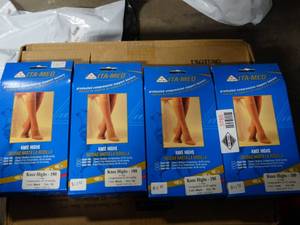 lot 3785 image: Lot of 4 ITA-MED Knee High Socks - Compression (20-30mmHg) Size XL