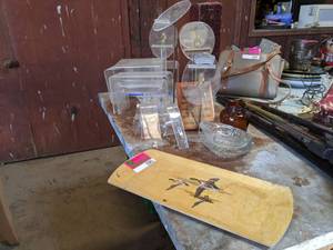 lot 5085 image: Acrylic Jewelry Stands, Wooden Tray And Ashtrays