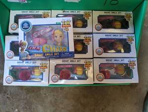 lot 5104 image: Toy Story 4 Great Smile Kits Toothbrush Holder Toothbrush And Rinse Cup