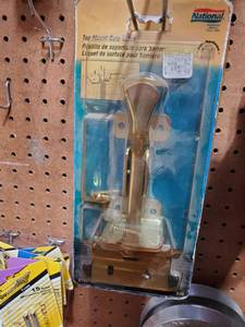lot 5155 image: Top Mount Gate Latch, Latch Gate Thumb Style