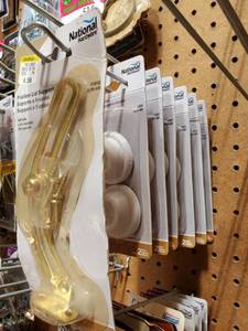 lot 5157 image: Friction Lid Support, Suction Cups