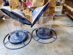 lot 5229 image: (2) Bird Feeders