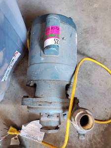 lot 5236 image: Century Pump